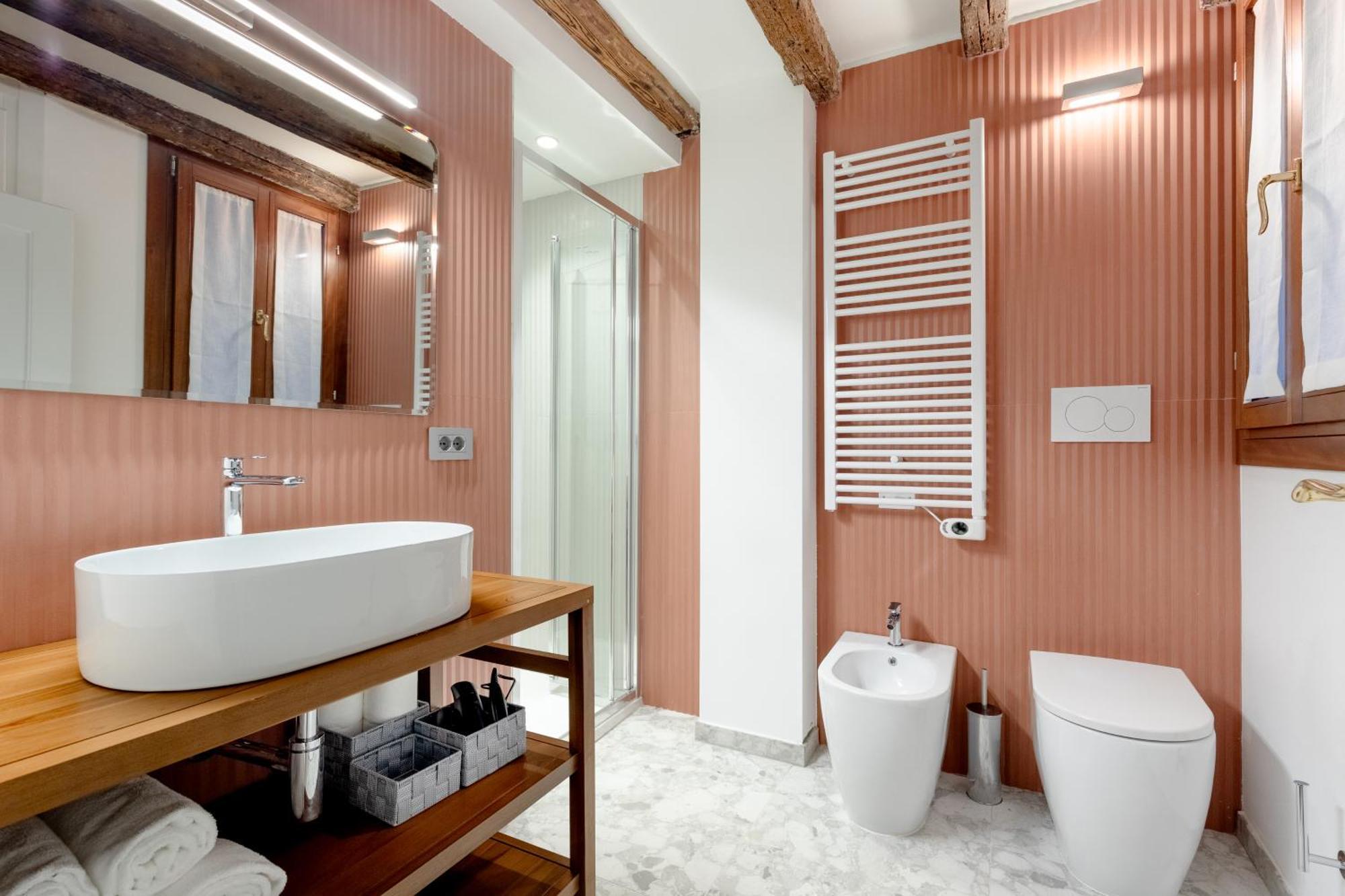 La Caorlina - Pied A Terre - Bas-relief Appartement *